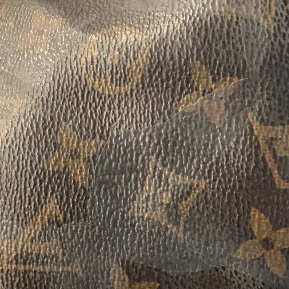 Bucket bag monogram - Picture 2 of 5